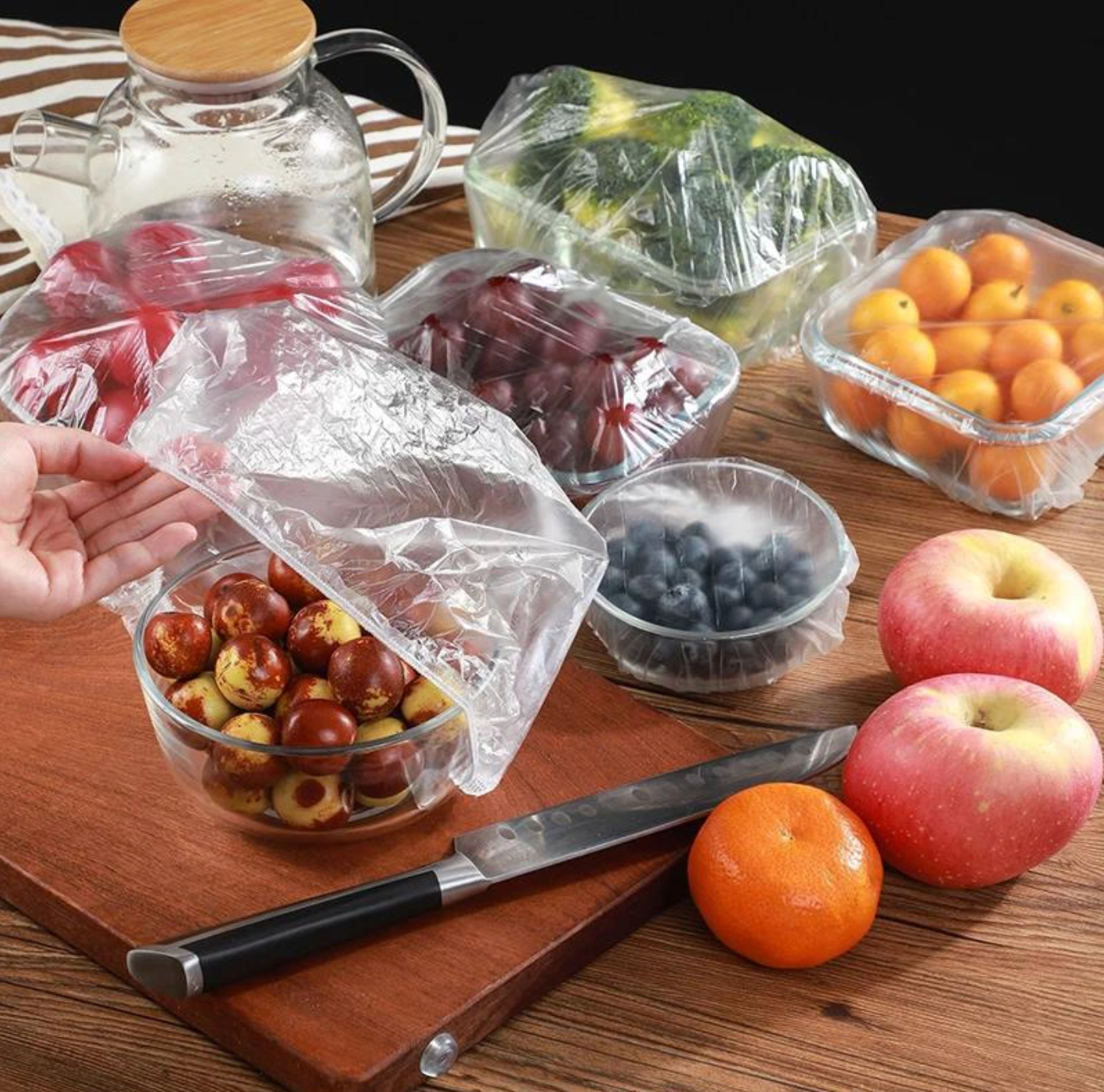 100+100 GRATIS HUSE ELASTICE PENTRU BUCATARIE