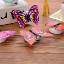 SET 10 FLUTURI LUMINOSI 3 D CU LED 1+1 GRATIS