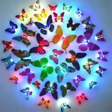 SET 10 FLUTURI LUMINOSI 3 D CU LED 1+1 GRATIS